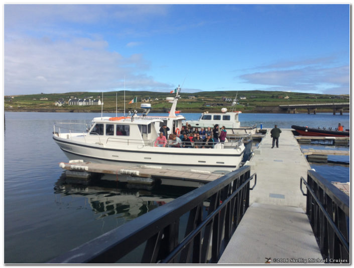 boats at pontoon